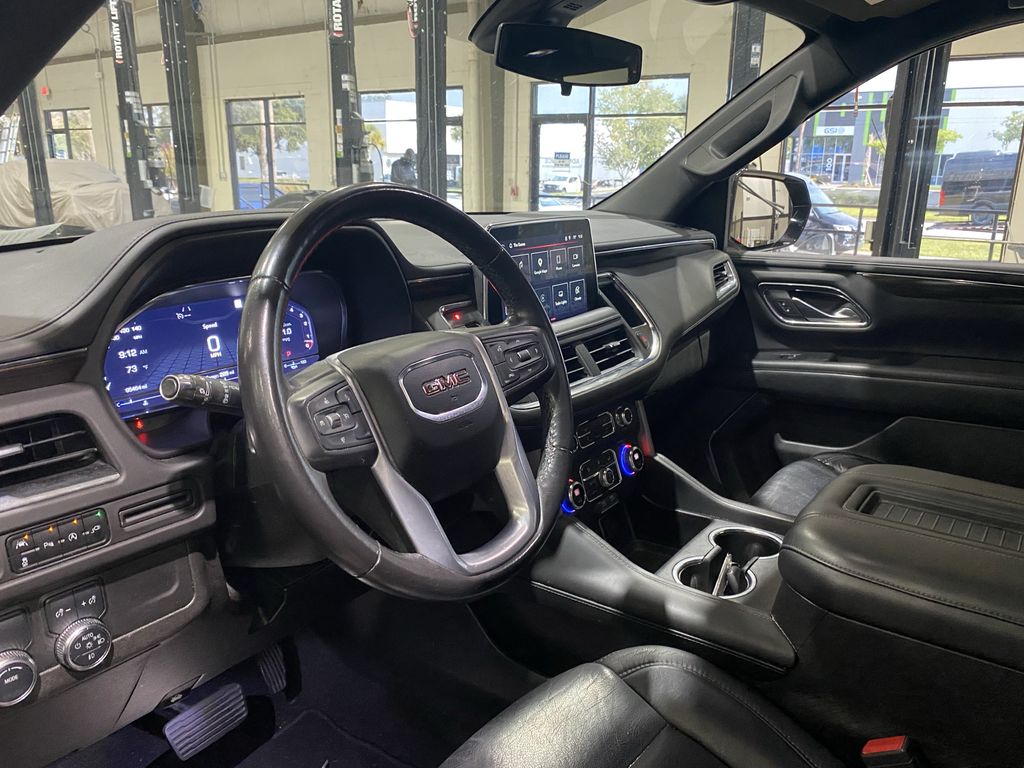 gmc yukon xl 2022 1GKS1FKD9NR321387 image gmc yukon xl 2022 1GKS1FKD9NR321387 image